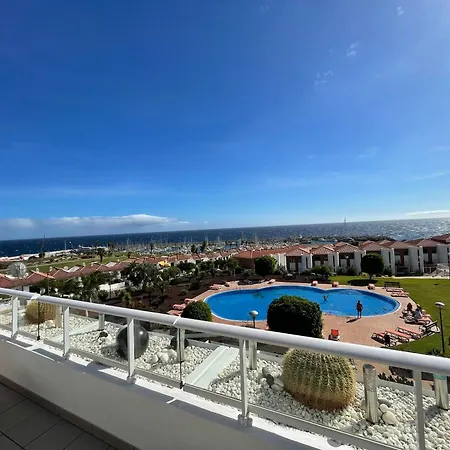 公寓 Stunning 2 Bedroom With Full View Of The Sea And Marina , Full Sun *