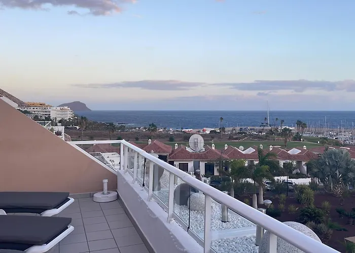 Stunning 2 Bedroom With Full View Of The Sea And Marina , Full Sun San Miguel de Abona