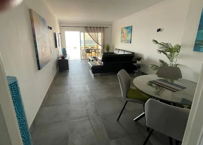 Stunning 2 Bedroom With Full View Of The Sea And Marina , Full Sun * San Miguel de Abona